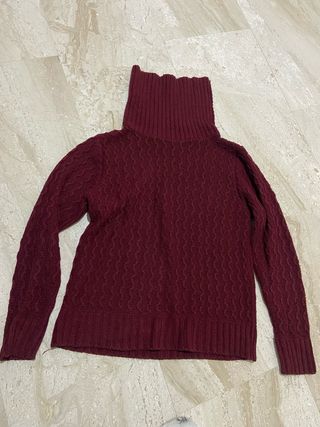 Jersey cuello vuelto granate talla S