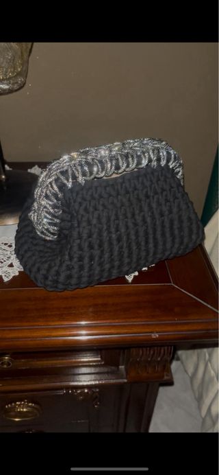 Borsa artigianale nera - crochet, unica, elegante