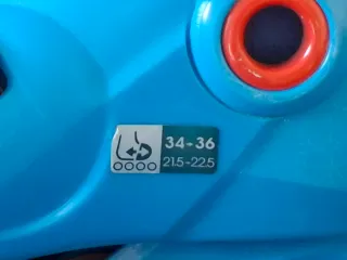 Patines Talla 34-36 + Casco + Protec.