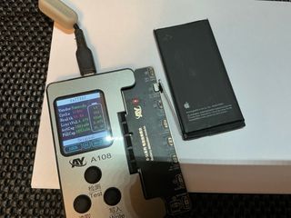 Batteria iPhone 13 - 79% Salute. Originale Apple