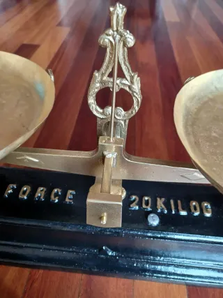 Balanza Roberval FORCE 20 KILOG – Francia 1930
