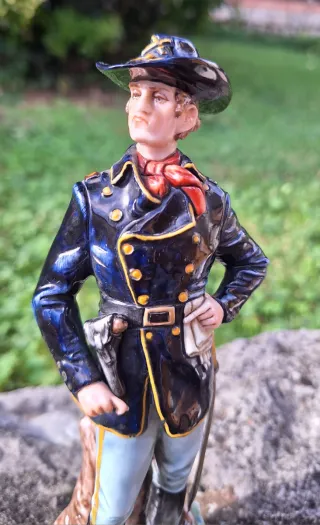 Porcelana Capodimonte Comandante - Firmado