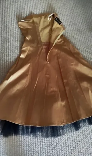 Vestido de fiesta dorado