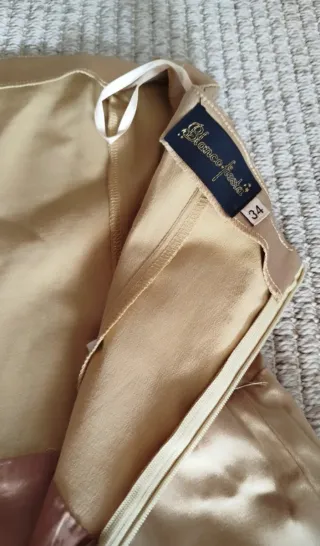 Vestido de fiesta dorado