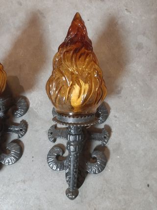 Apliques de pared estilo llama