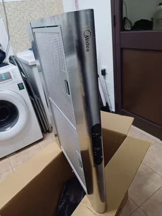 Cappa Midea mai montata