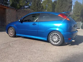 Ford Focus 2001