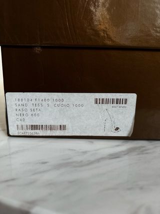 Zapatos Peep Toe Gucci negros con cristales