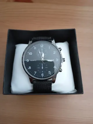 Reloj Negro de cuarzo de Hombre Nuevo