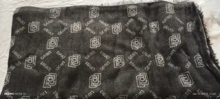 Liu Jo Sciarpa Nera e Grigia con Logo