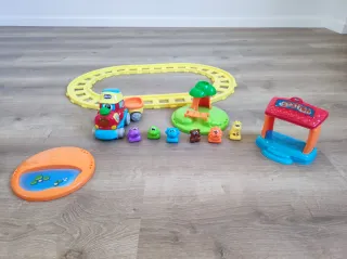 Treno e trattore per bambini con animali