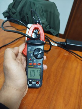 Pinza amperimétrica ANENG ST180