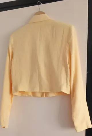 Chaqueta corta amarilla Talla S/36