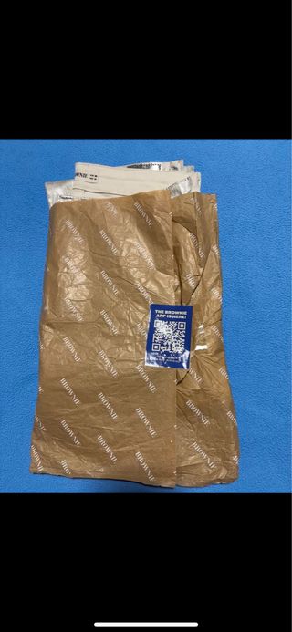 Pantalón Brownie laminado plateado