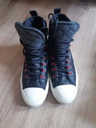 Converse waterproof