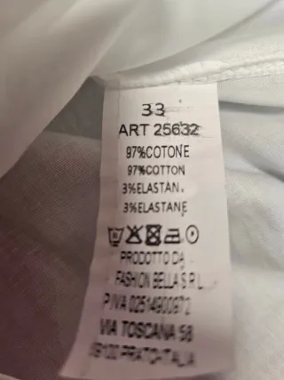 Conjunto Camisa Blanca y Chaleco Gris