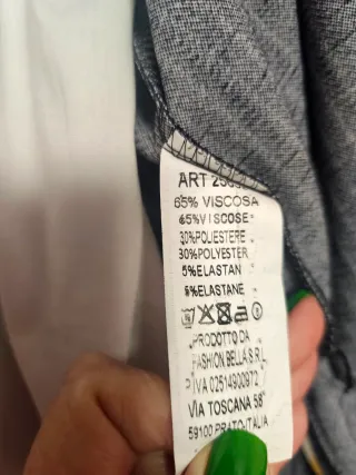 Conjunto Camisa Blanca y Chaleco Gris