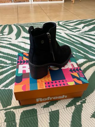 Botas Refresh Negras Mujer 38