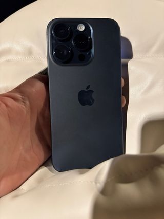 iPhone 15 Pro Azul