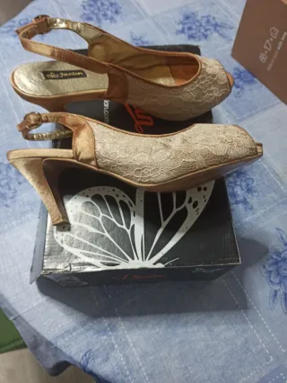 Zapatos de fiesta Jactlin encaje beige/dorado