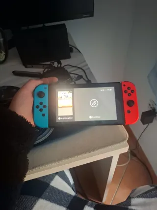 Nintendo Switch Console + Accessori