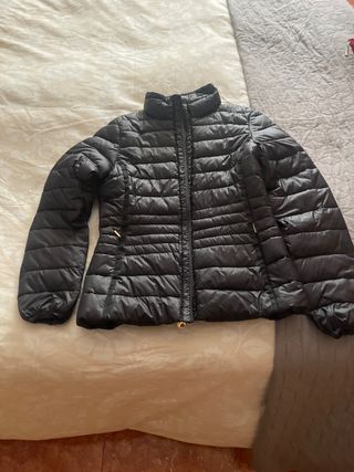 Chaqueta acolchada negra