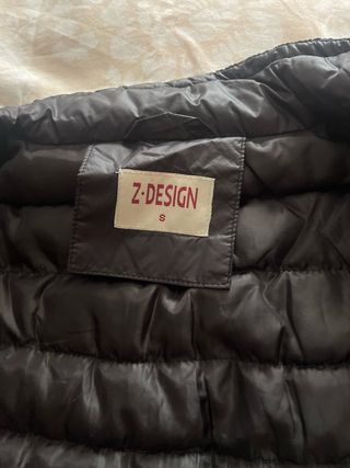 Chaqueta acolchada negra