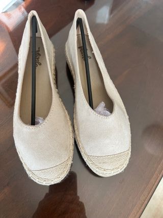 Alpargata Antelina Beige Nº 37 y  40