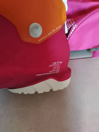 Pack Nieve: Skis, Botas, Bastones y Casco