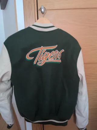 Chaqueta Stranger Things Nueva XS Hombre - L Mujer