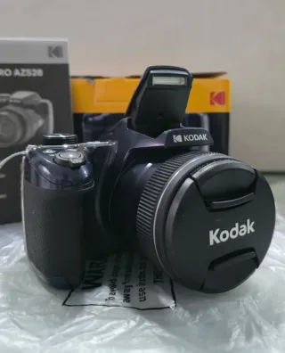 Cámara Digital Kodak Pixpro AZ528