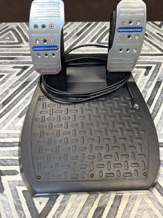 Pedales Thrustmaster T300RS