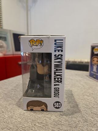 Funko Pop! Star Wars Luke Skywalker & Grogu 583