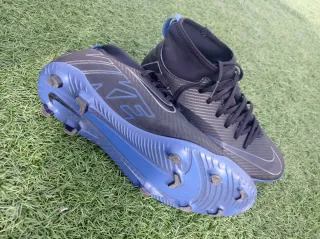 Botas de fútbol Nike Talla 37'5