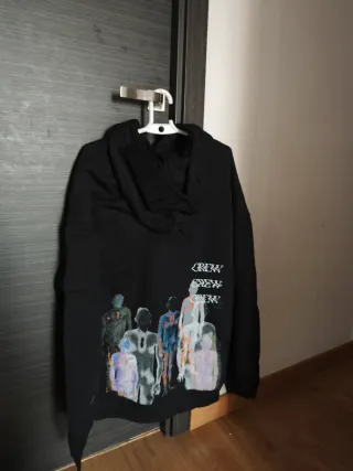 Sudadera Negra XL con Estampado Gráfico