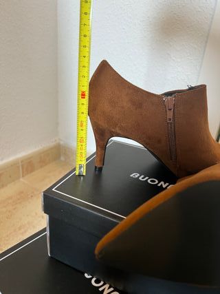 Zapato abotinado color camel N 36, 37, 38, 39 y 40