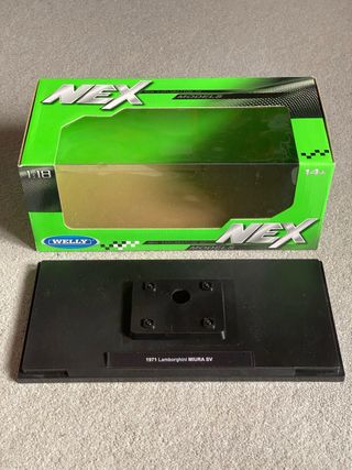 Scatola Welly NEX 1:18 Lamborghini Miura