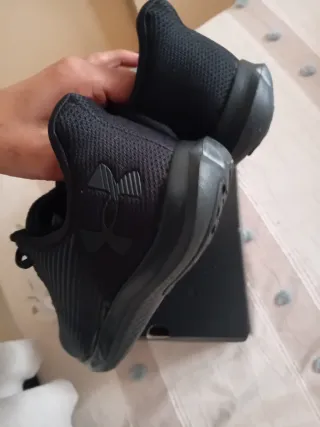 Scarpe Under Armour Donna Nere