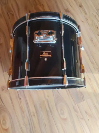 Bombo Pearl Export Series de 22 " pulgadas.