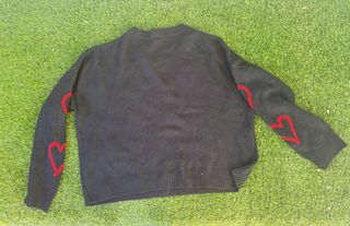 Jersey Oversize Negro con Corazones Rojos Talla XL