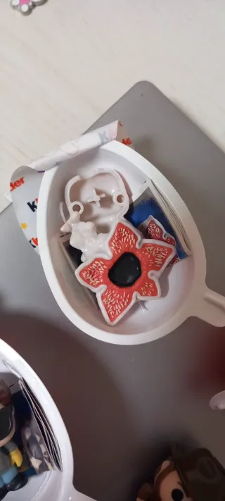 Kinder Joy Stranger Things Funko Pop