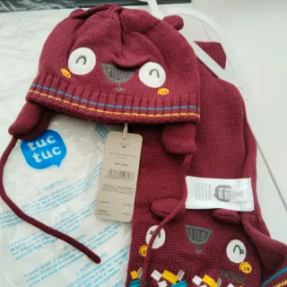 Conjunto bufanda y gorro Tuc Tuc burdeos t.54