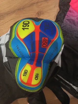 Conjunto Ciclismo UAE