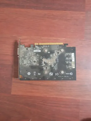 Gigabyte Nvidia GT 1030 Tarjeta Gráfica