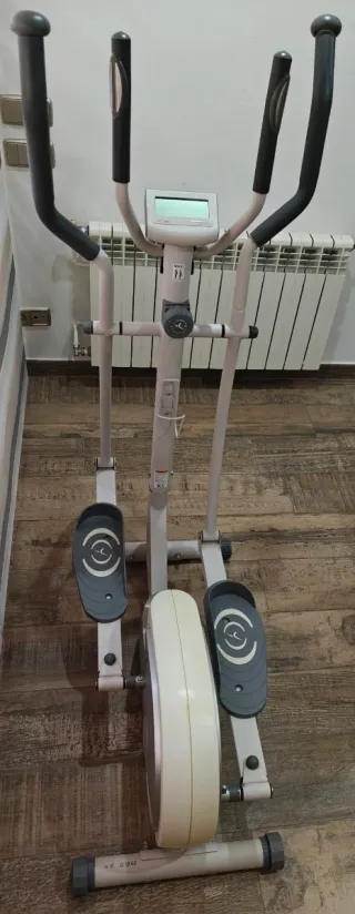 Elíptica Domyos FC100