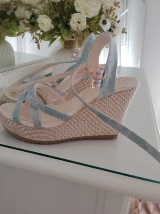 Cuñas esparto beige y azul (un uso)