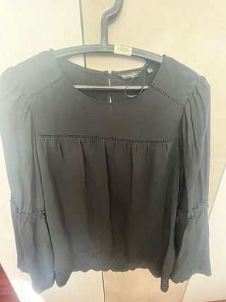 Blusa  Negra