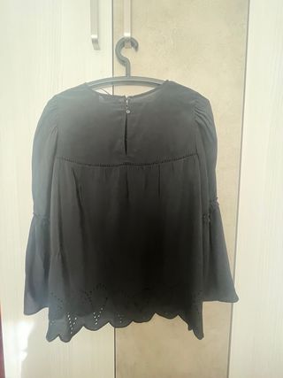 Blusa  Negra
