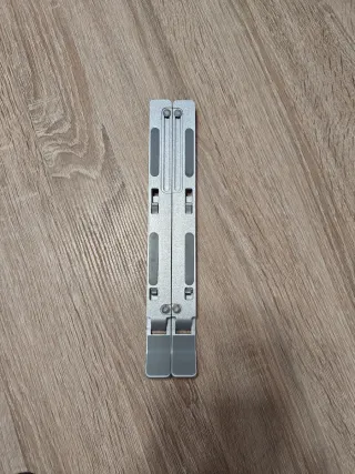 Base para portátil de aluminio