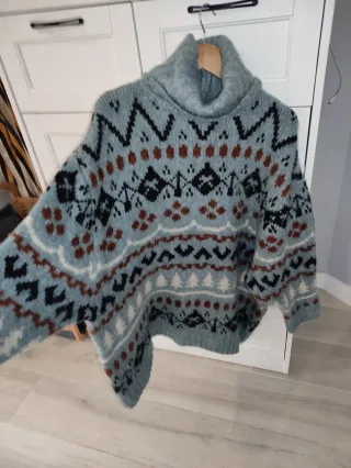 Jersey Zara cuello alto estampado M